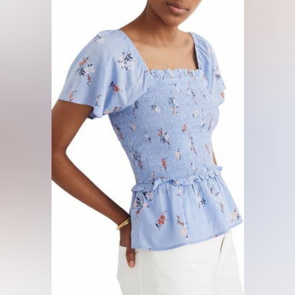 Madewell - Smocked Flutter-Sleeve Top in Aloha Floral - Picture 3 of 9